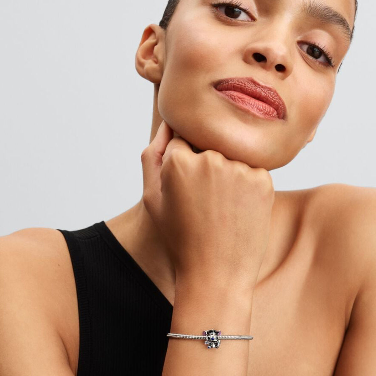 V2HE8A691ED8A677AC0BA17783AF33D4814R7515142P4