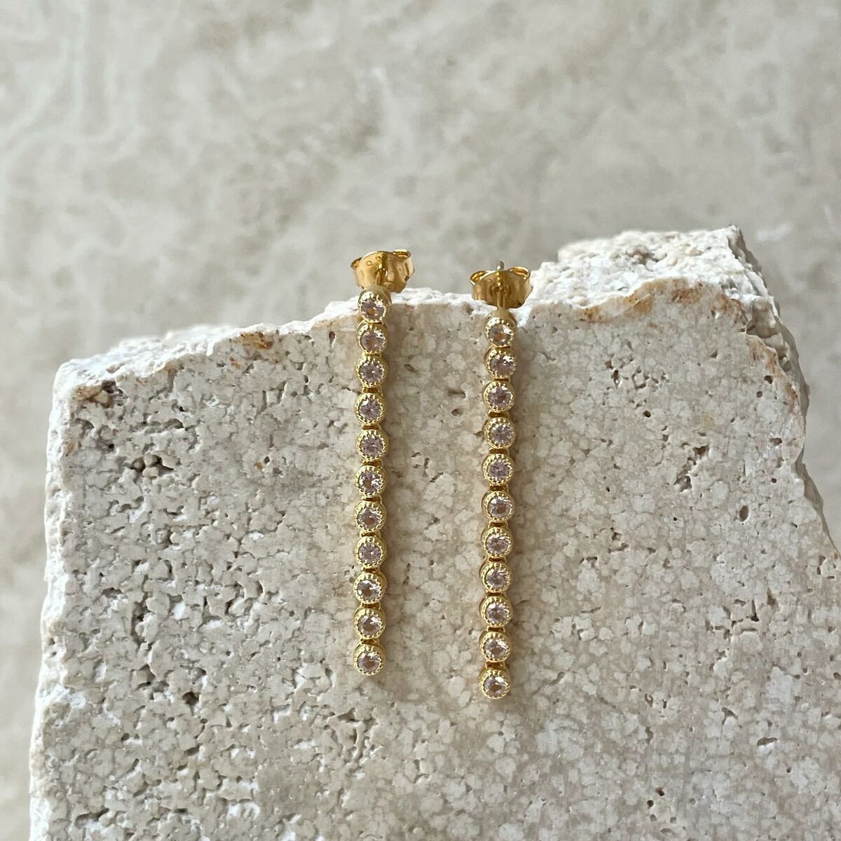 V2HCCDE7D308296B7C75D25FE60A6D205E1R7153262P4